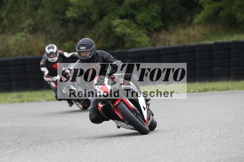 /37 28.07.2025 Dunlop Ride und Test Day ADR/Einsteiger gruen/555